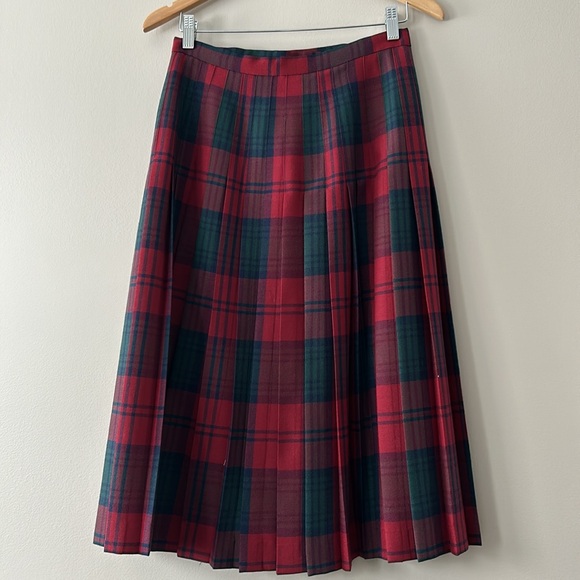 Highland Queen Sportrite Plaid Pleated Skirt - Picture 7 of 15